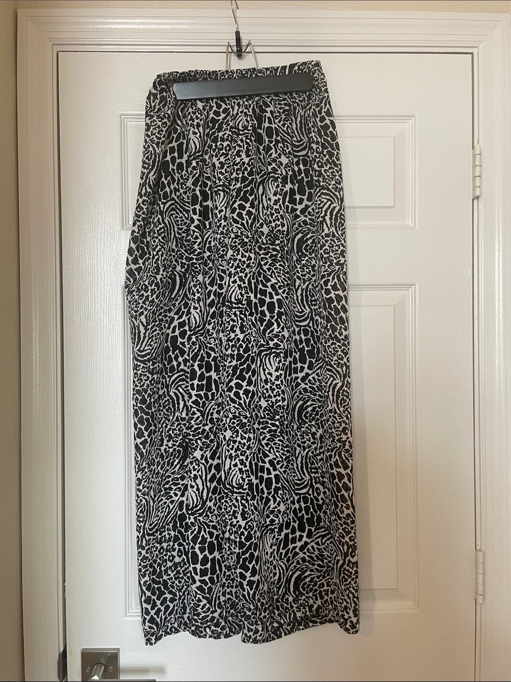 Black & White Animal Print Wide-leg Pants - Elastic Waist